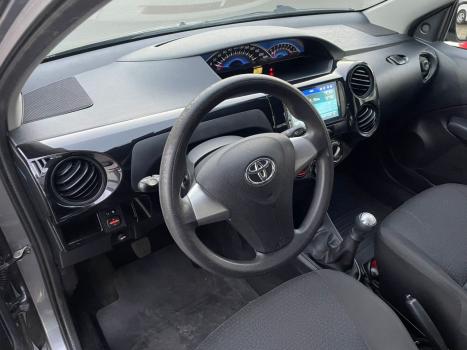 TOYOTA Etios Hatch 1.5 16V 4P FLEX XS, Foto 7