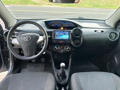 TOYOTA Etios Hatch 1.5 16V 4P FLEX XS, Foto 9