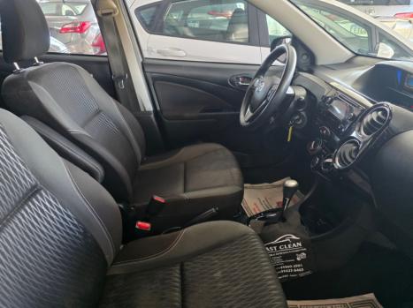 TOYOTA Etios Hatch 1.5 16V 4P FLEX X PLUS AUTOMTICO, Foto 5