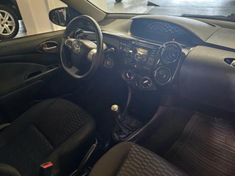 TOYOTA Etios Hatch 1.5 16V 4P FLEX XLS, Foto 6