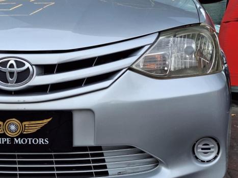 TOYOTA Etios Hatch 1.5 16V 4P FLEX XS, Foto 2