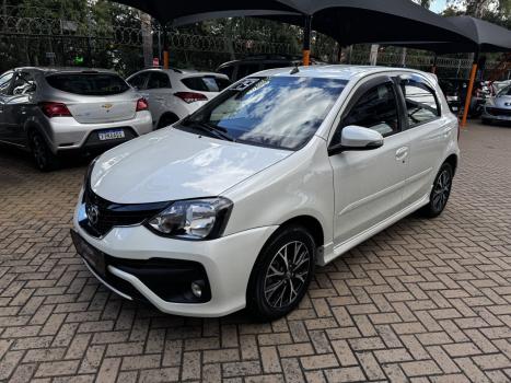 TOYOTA Etios Hatch 1.5 16V 4P FLEX PLATINUM AUTOM�TICO, Foto 2