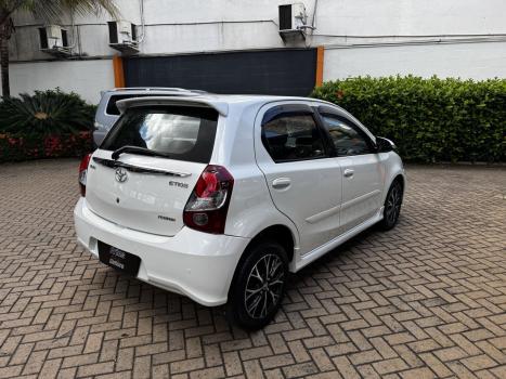 TOYOTA Etios Hatch 1.5 16V 4P FLEX PLATINUM AUTOM�TICO, Foto 5