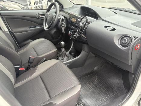 TOYOTA Etios Hatch 1.5 16V 4P FLEX XS, Foto 11
