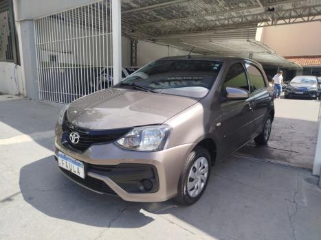 TOYOTA Etios Hatch 1.5 16V 4P FLEX X PLUS, Foto 3