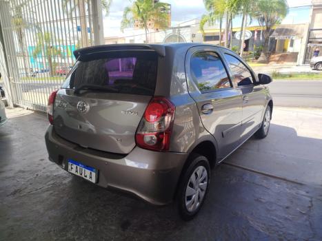 TOYOTA Etios Hatch 1.5 16V 4P FLEX X PLUS, Foto 5