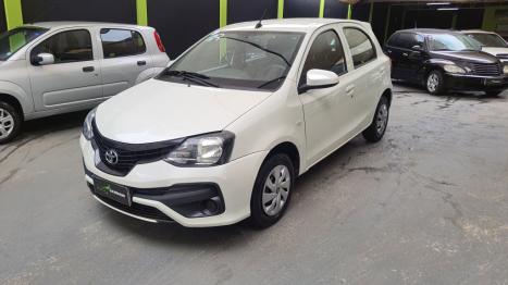 TOYOTA Etios Hatch 1.3 16V 4P FLEX X, Foto 2