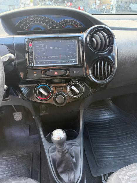 TOYOTA Etios Hatch 1.3 16V 4P FLEX X, Foto 10