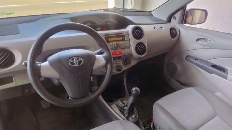 TOYOTA Etios Hatch 1.3 16V 4P FLEX XS, Foto 7