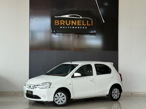 TOYOTA Etios Hatch 1.3 16V 4P FLEX X, Foto 1