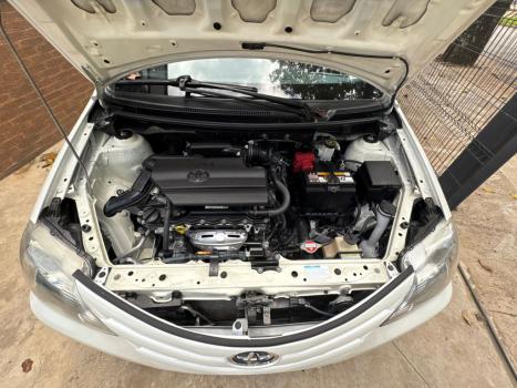 TOYOTA Etios Hatch 1.3 16V 4P FLEX X, Foto 14