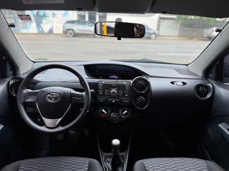 TOYOTA Etios Hatch 1.3 16V 4P FLEX X, Foto 10
