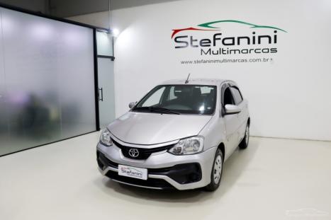 TOYOTA Etios Hatch 1.5 16V 4P FLEX XS AUTOM�TICO, Foto 1