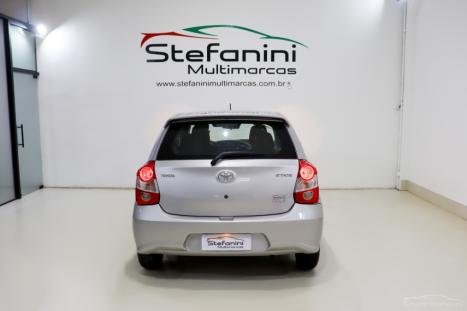 TOYOTA Etios Hatch 1.5 16V 4P FLEX XS AUTOM�TICO, Foto 12