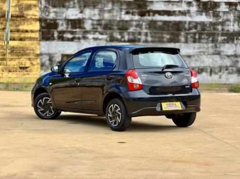 TOYOTA Etios Hatch 1.5 16V 4P FLEX XS AUTOM�TICO, Foto 5