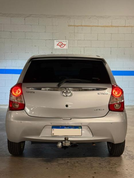 TOYOTA Etios Hatch 1.5 16V 4P FLEX XLS, Foto 5