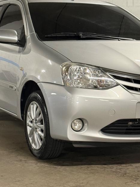 TOYOTA Etios Hatch 1.5 16V 4P FLEX XLS, Foto 6