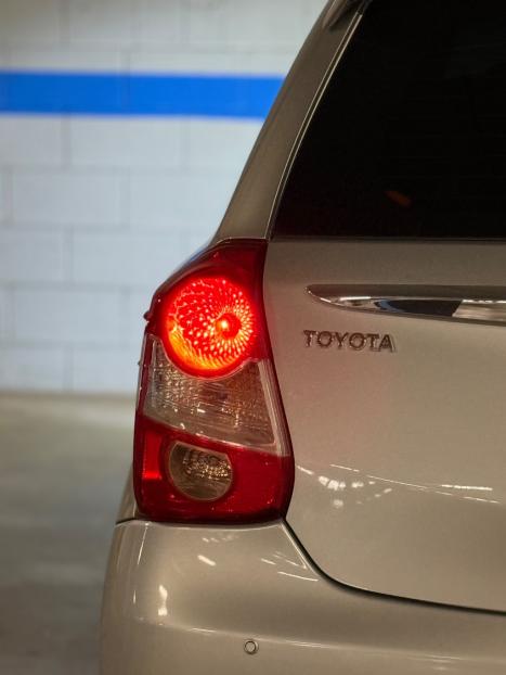 TOYOTA Etios Hatch 1.5 16V 4P FLEX XLS, Foto 9