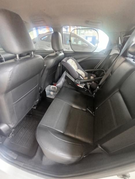 TOYOTA Etios Hatch 1.5 16V 4P FLEX PLATINUM AUTOM�TICO, Foto 2