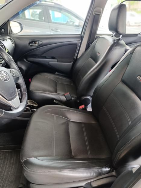 TOYOTA Etios Hatch 1.5 16V 4P FLEX PLATINUM AUTOM�TICO, Foto 11