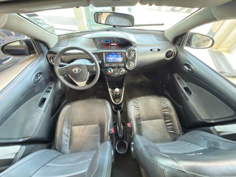 TOYOTA Etios Hatch 1.5 16V 4P FLEX PLATINUM, Foto 10