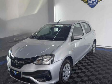 TOYOTA Etios Hatch 1.3 16V 4P FLEX X AUTOM�TICO, Foto 1