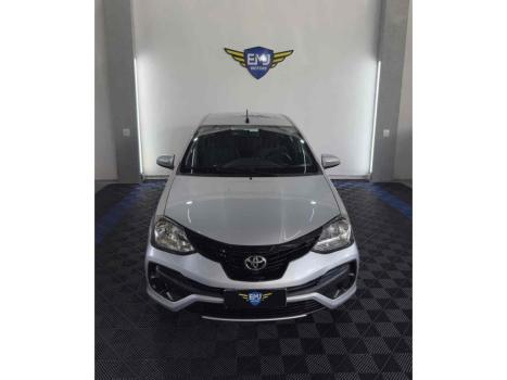 TOYOTA Etios Hatch 1.3 16V 4P FLEX X AUTOM�TICO, Foto 2