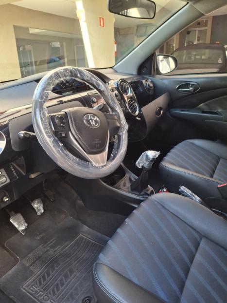 TOYOTA Etios Hatch 1.5 16V 4P FLEX XS, Foto 4