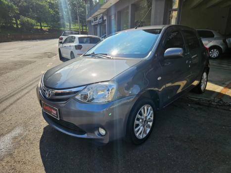 TOYOTA Etios Hatch 1.5 16V 4P FLEX XLS, Foto 2