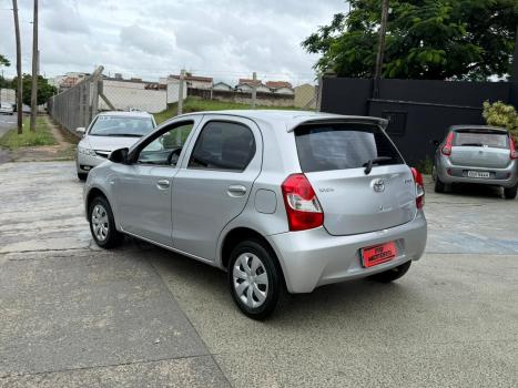 TOYOTA Etios Hatch 1.3 16V 4P FLEX X, Foto 7