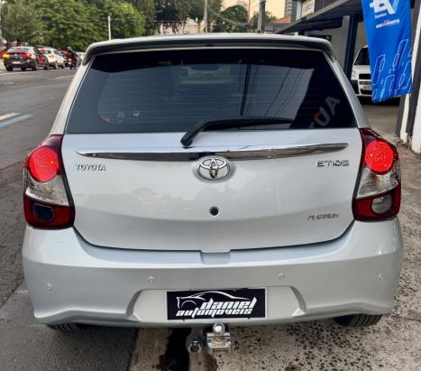 TOYOTA Etios Hatch 1.5 16V 4P FLEX PLATINUM AUTOM�TICO, Foto 5
