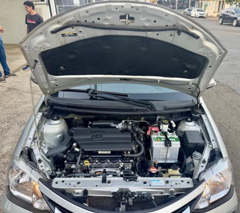 TOYOTA Etios Hatch 1.5 16V 4P FLEX PLATINUM AUTOM�TICO, Foto 16