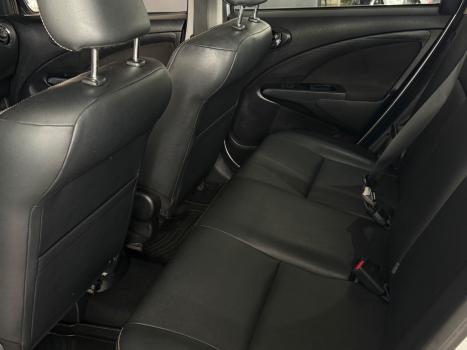 TOYOTA Etios Hatch 1.5 16V 4P FLEX XLS AUTOM�TICO, Foto 9