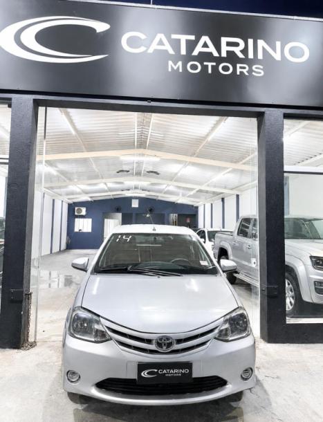 TOYOTA Etios Hatch 1.3 16V 4P FLEX X, Foto 1