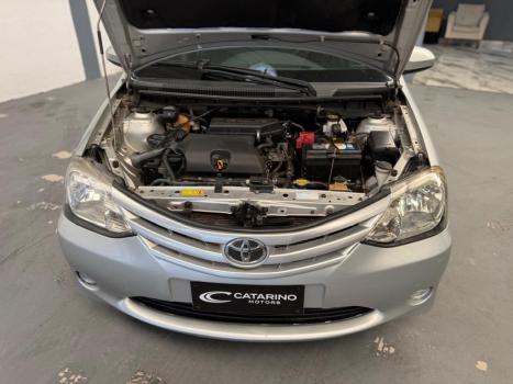 TOYOTA Etios Hatch 1.3 16V 4P FLEX X, Foto 15