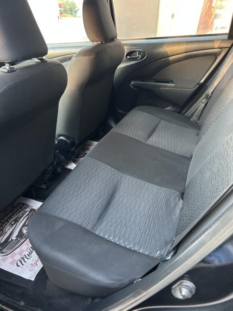 TOYOTA Etios Hatch 1.3 16V 4P FLEX X, Foto 6