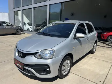 TOYOTA Etios Hatch 1.3 16V 4P FLEX X, Foto 3