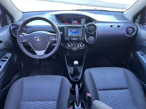 TOYOTA Etios Hatch 1.3 16V 4P FLEX X, Foto 7