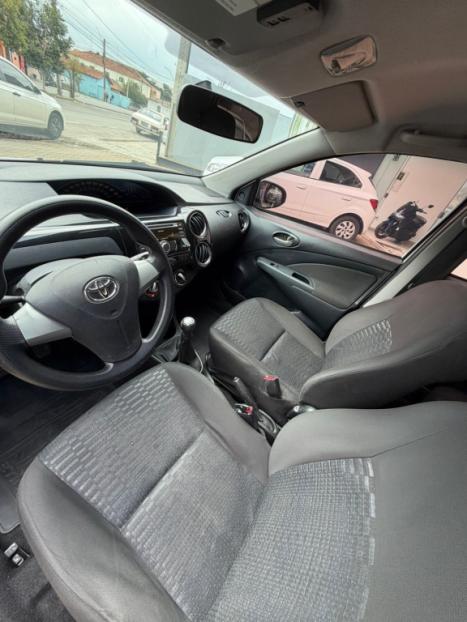 TOYOTA Etios Hatch 1.5 16V 4P FLEX XS, Foto 5