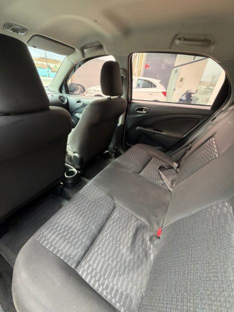 TOYOTA Etios Hatch 1.5 16V 4P FLEX XS, Foto 6