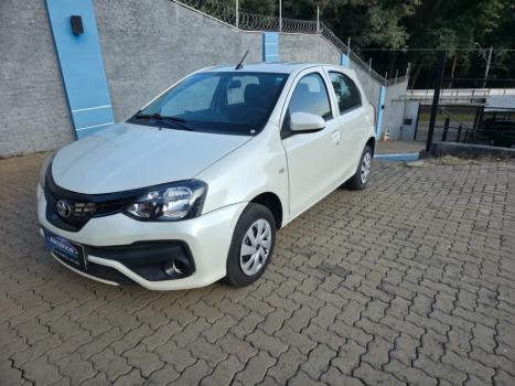 TOYOTA Etios Hatch 1.3 16V 4P FLEX X, Foto 3
