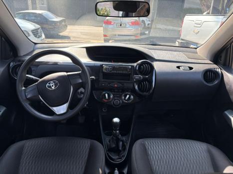 TOYOTA Etios Hatch 1.3 16V 4P FLEX X, Foto 7