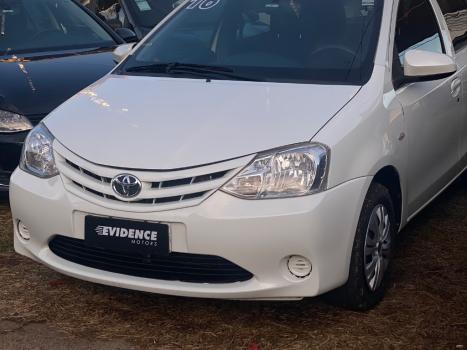 TOYOTA Etios Hatch 1.3 16V 4P FLEX X, Foto 1