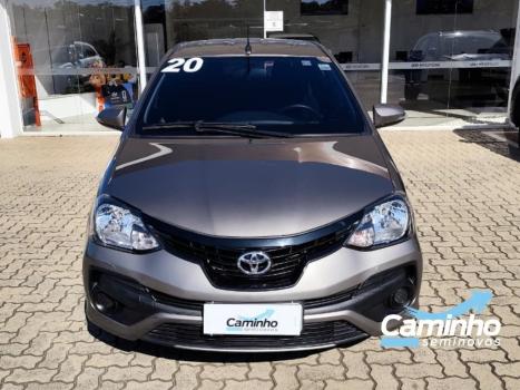 TOYOTA Etios Hatch 1.5 16V 4P FLEX X PLUS AUTOM�TICO, Foto 2