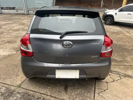 TOYOTA Etios Hatch 1.5 16V 4P FLEX XS, Foto 8