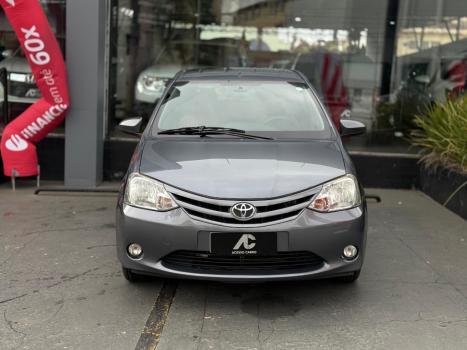 TOYOTA Etios Hatch 1.3 16V 4P FLEX X, Foto 3
