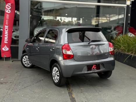 TOYOTA Etios Hatch 1.3 16V 4P FLEX X, Foto 5