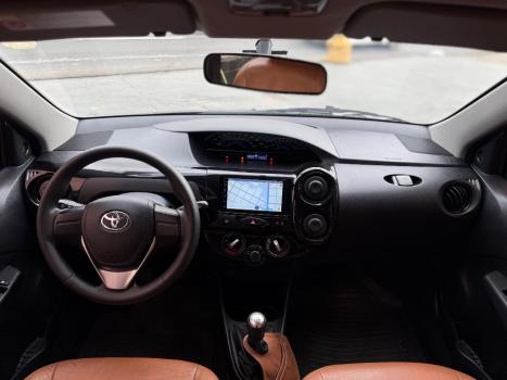 TOYOTA Etios Hatch 1.3 16V 4P FLEX X, Foto 7