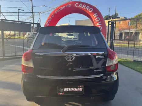 TOYOTA Etios Hatch 1.5 16V 4P FLEX PLATINUM, Foto 5