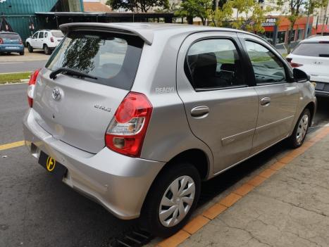 TOYOTA Etios Hatch 1.5 16V 4P FLEX READY AUTOM�TICO, Foto 3